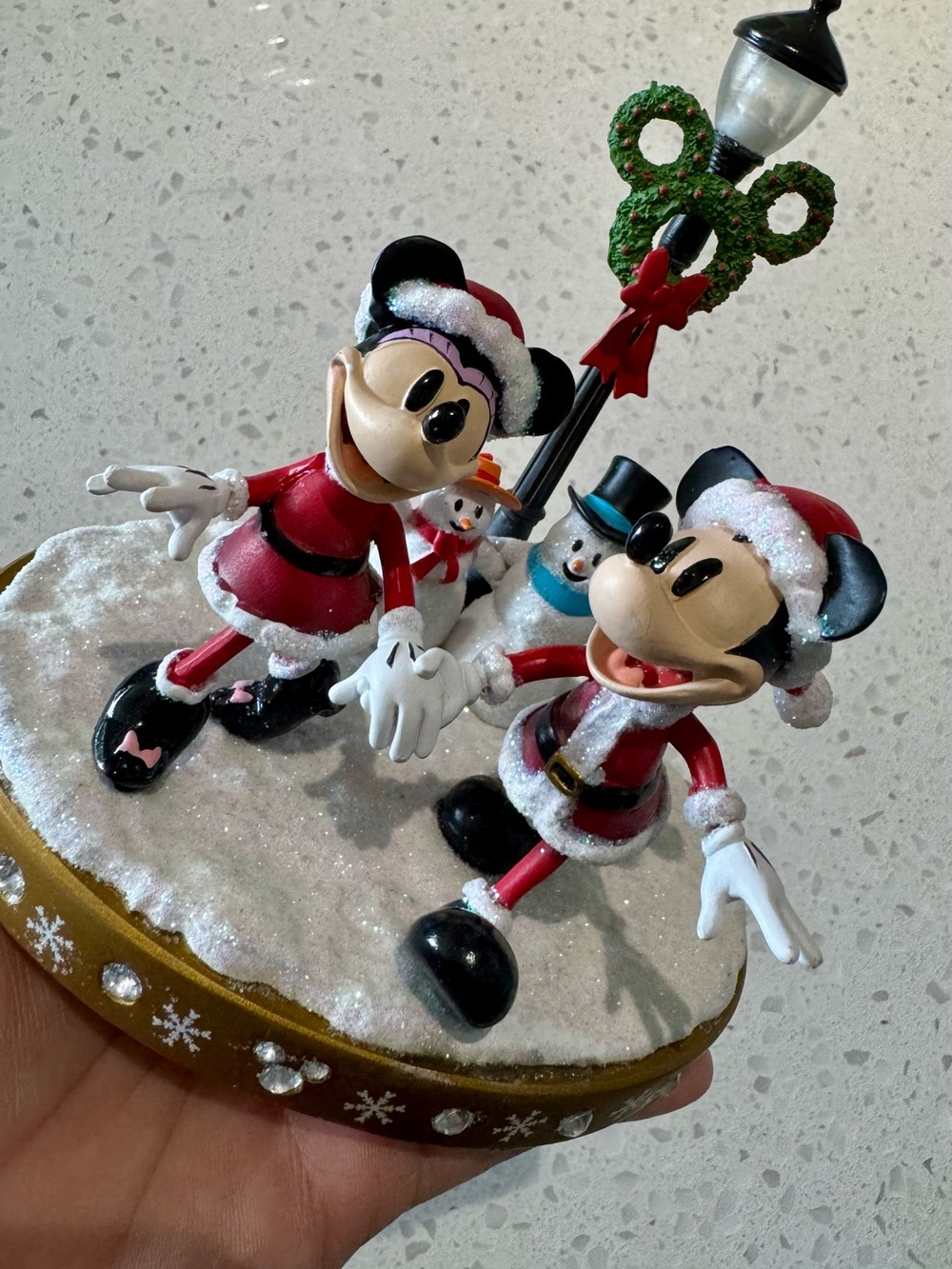 2020 Disney Parks Holiday Santa Mickey & Minnie Light-up Figurine - Picture 7 of 12